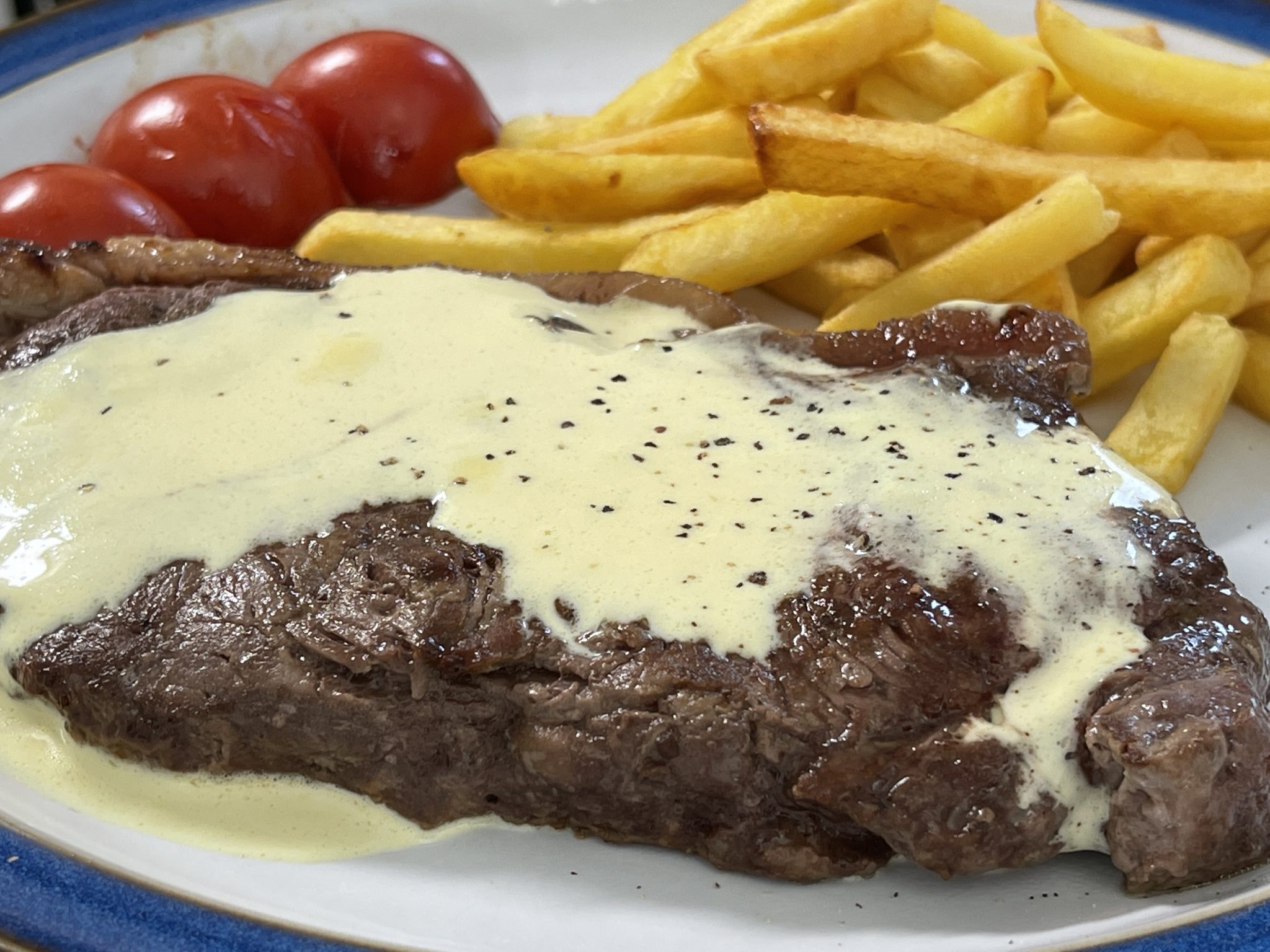 Scottish Steak & Brandy Sauce E4 S5 One Roving Cook